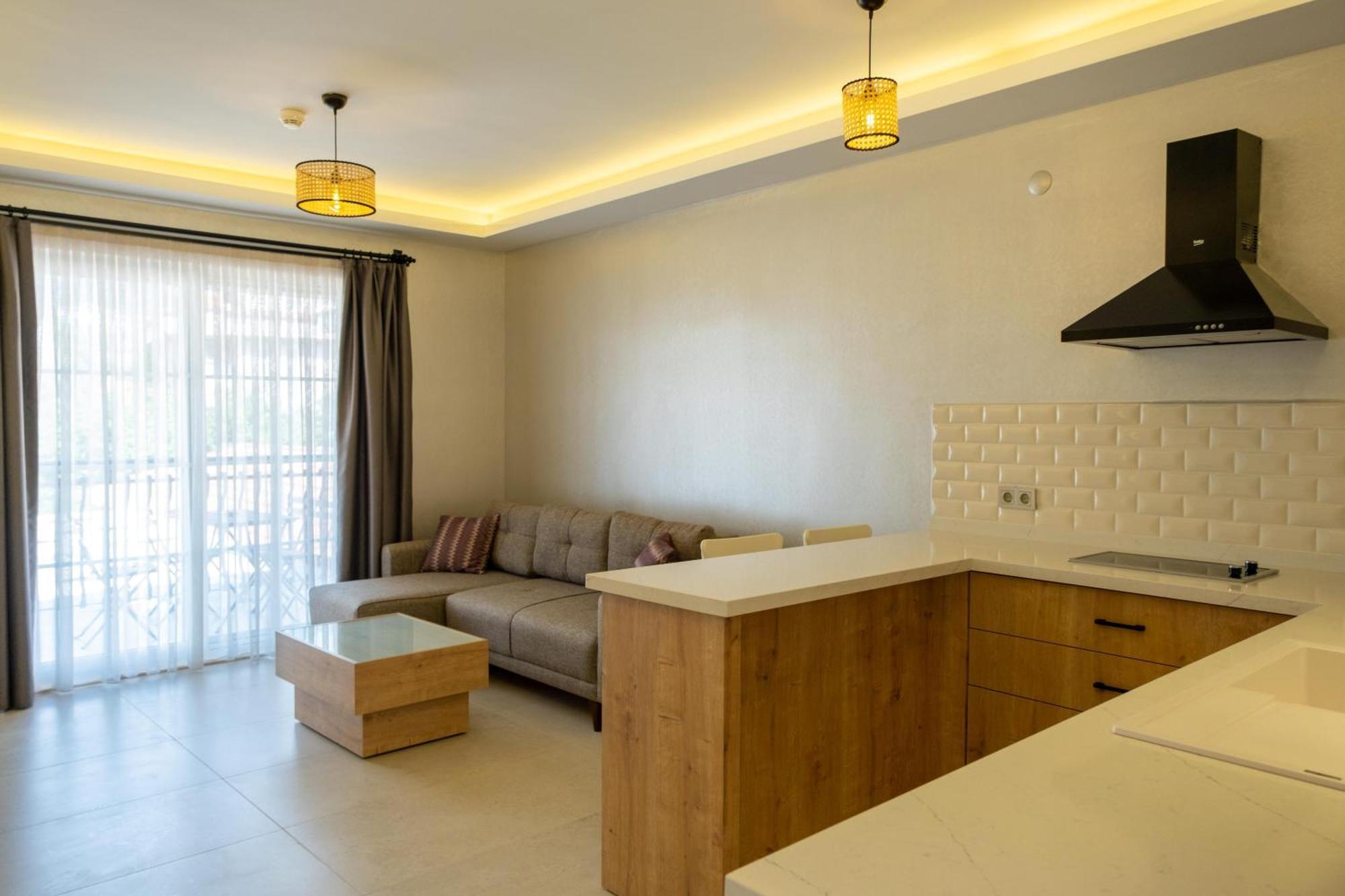 Sea Breeze Hotel And Apartments Oludeniz Exterior foto