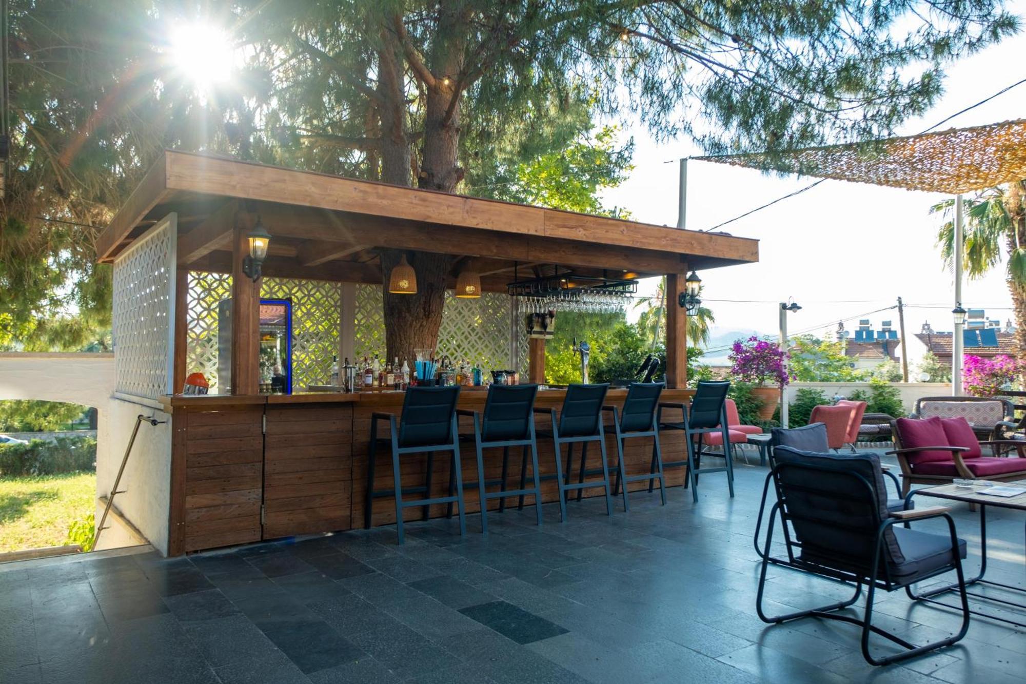 Sea Breeze Hotel And Apartments Oludeniz Exterior foto