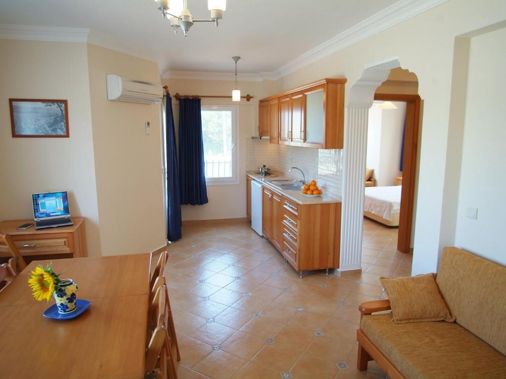 Sea Breeze Hotel And Apartments Oludeniz Quarto foto